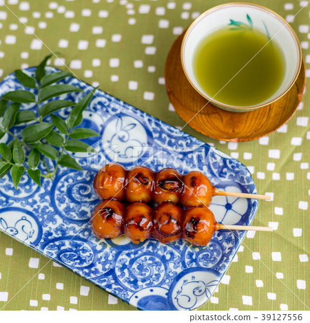 Japanese sweets Mitarashi dumplings Japanese sweets Mitarashi dumplings 39127556