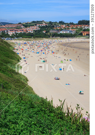 beach of San Vicente de la Barquera beach of San Vicente de la Barquera 39127809