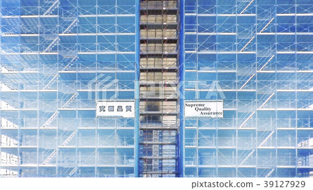 Construction site scaffolding 39127929