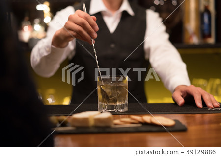 Bartender Bar Water Splitter Bartender Bar Water Splitter 39129886