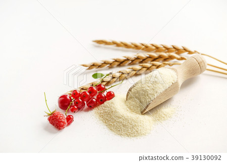 Raw unprepared semolina in bowl Raw unprepared semolina in bowl 39130092