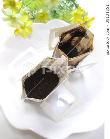 Hook type drip coffee Hook type drip coffee 39131851