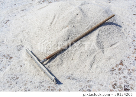 七股 北門 鹽田 鹽山 台灣 台南 景點 Yantian salt field Taiwan Tai 七股 北門 鹽田 鹽山 台灣 台南 景點 Yantian salt field Taiwan Tai 39134205