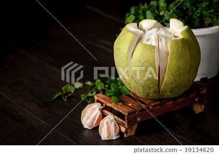 Grapefruit Mid-Autumn Festival Fruit pomelo fruit grapefruit ブンタン グレープフルーツ 39134620
