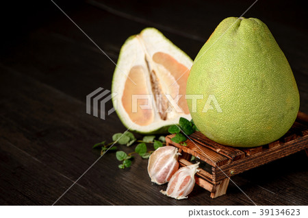 Grapefruit Mid-Autumn Festival Fruit pomelo fruit grapefruit ブンタン グレープフルーツ 39134623