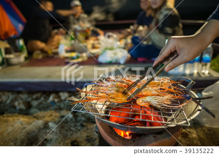 Grilling shrimp on stove Grilling shrimp on stove 39135222