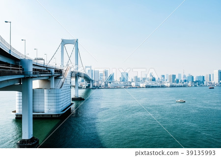Landscape from Rainbow Bridge / Promenade 39135993