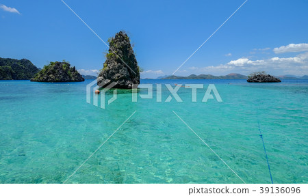 Seascape of Palawan Island, Philippines Seascape of Palawan Island, Philippines 39136096
