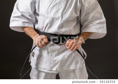 Shorinji空手道黑帶附身 39138354