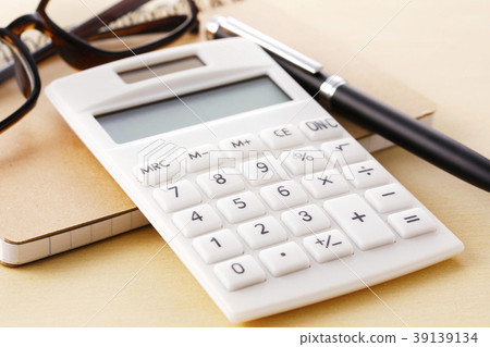 計算器企業家庭財務 計算器企業家庭財務 39139134