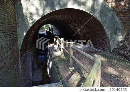 Fukayama Daiichi Battery ruins tunnel passage (Wakayama city Wakayama city Miyama) Fukayama Daiichi Battery ruins tunnel passage (Wakayama city Wakayama city Miyama) 39140565