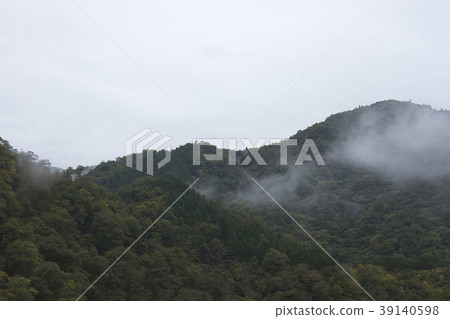 morning haze 39140598