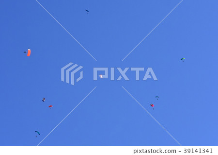 sky diving 39141341