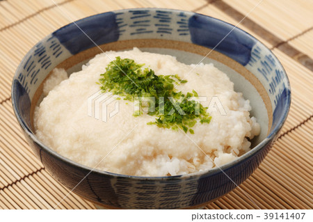 Wheat cooked rice 39141407