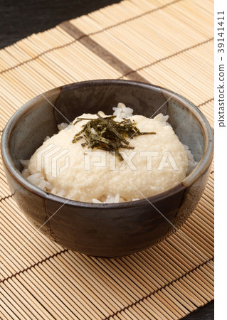 Wheat cooked rice Wheat cooked rice 39141411