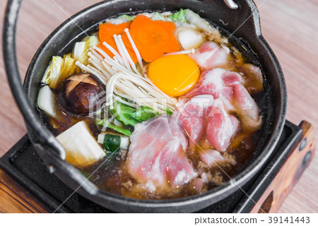 Japanese hot pot set in Japanese restaurant, Japan 39141443