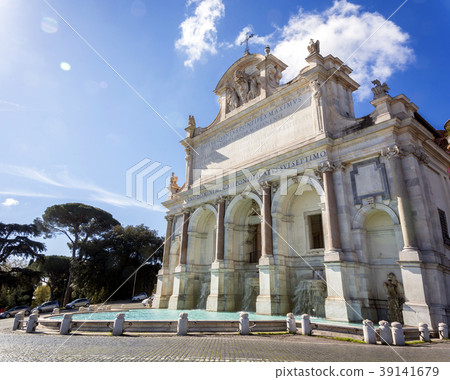 Fontana dell'Acqua Paola in Rome 39141679