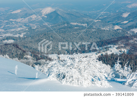 Winter mountain snowy landscape 39141809