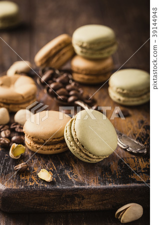 French coffee macarons 39144948