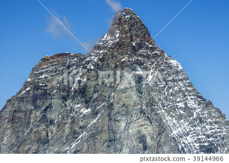 Matterhorn as seen from Zermatt at sunset Matterhorn as seen from Zermatt at sunset 39144966