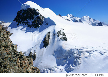 Breithorn peak in Swiss Alps  Matterhorn 39144980