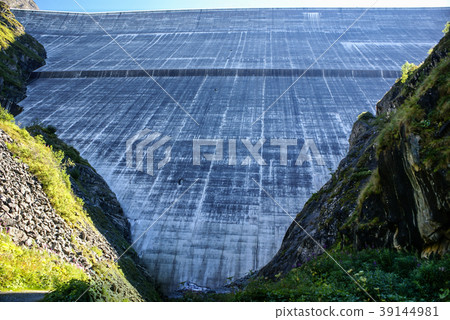 Dam Grand Dixence. SwitzerlandDixence.  39144981