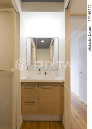在物料洗手間之後的房屋裝修之後 39146822