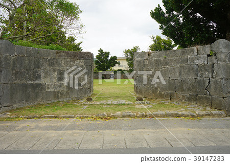 Kumejima, Okinawa Prefecture, former Nakasato Kirimoto original ruins Ishizushi Kumejima, Okinawa Prefecture, former Nakasato Kirimoto original ruins Ishizushi 39147283