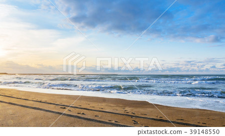 Afternoon beach Afternoon beach 39148550