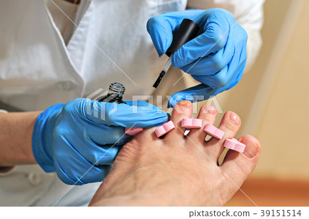 Chiropody Chiropody 39151514