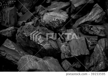 Charcoal wooden back burn texture background 39153595