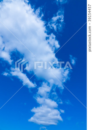 March sky and clouds March sky and clouds 39154457