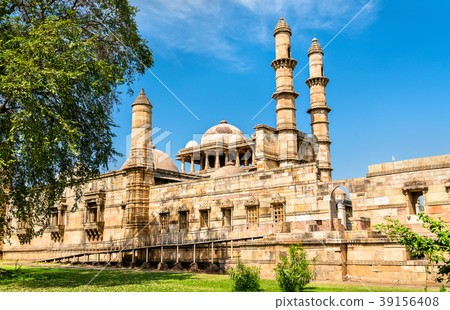 Jami Masjid, a major tourist attraction at 39156408