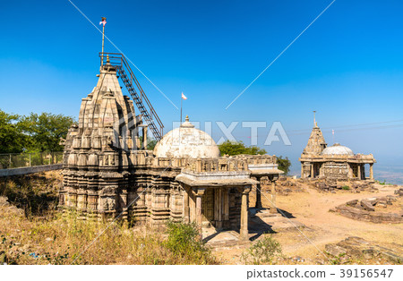 Digambar Jain Mandir, a temple on Pavagadh Hill - 39156547