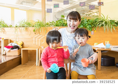Nursery nursery nursery nursery 39158525