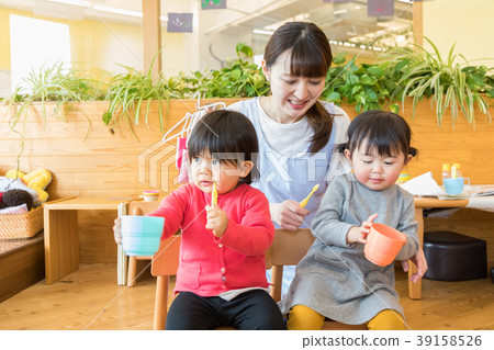 Nursery nursery nursery nursery 39158526