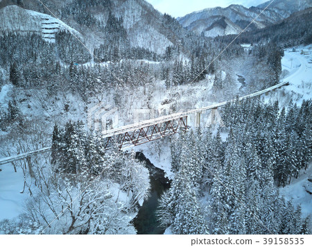 沿著秋田中行線的風景 沿著秋田中行線的風景 39158535