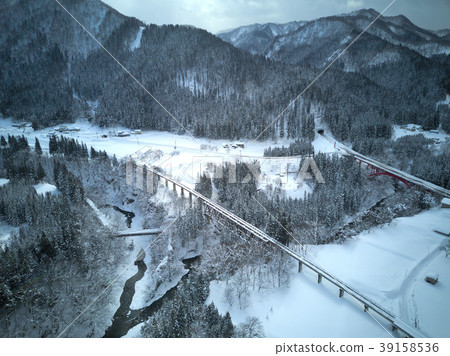 沿著秋田中行線的風景 沿著秋田中行線的風景 39158536