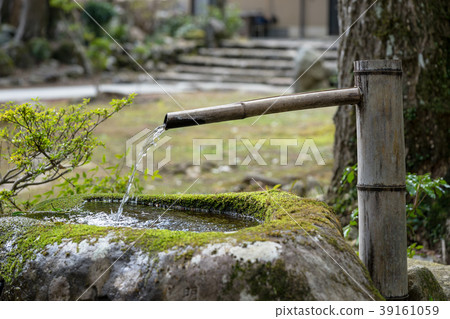 Ken和Tsukubai Ken和Tsukubai 39161059