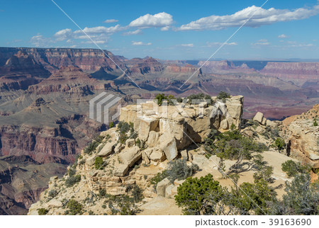 Scenic Grand Canyon South rim Scenic Grand Canyon South rim 39163690