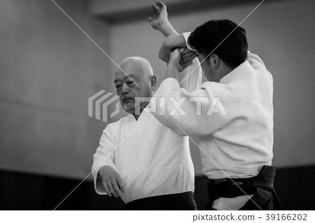 dojo, japanese culture, practicing 39166202