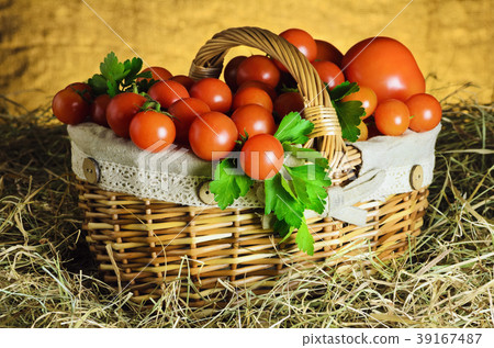 Tomatoes Tomatoes 39167487