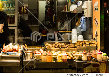 Image of stall in Hong Kong Image of stall in Hong Kong 39169095