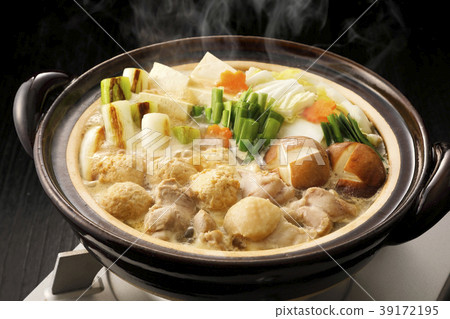 Chicken's hot pot 39172195