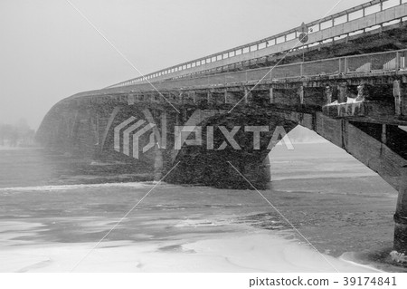 Subway bridge . Winter urban landscape in big snow 39174841