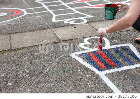 painting playground. painting playground. 39175100