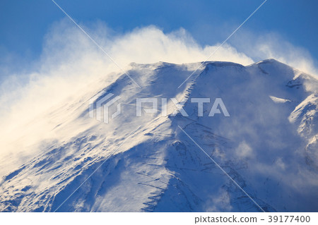 Yamanashi _ winter in Mt. Fuji 39177400