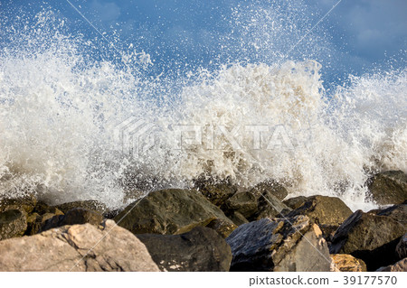 Sea wave, Black Sea, Poti, Georgian coast Sea wave, Black Sea, Poti, Georgian coast 39177570