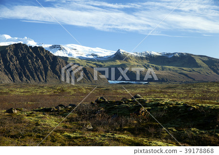 Vatnajokull at Skaftafell park Vatnajokull at Skaftafell park 39178868