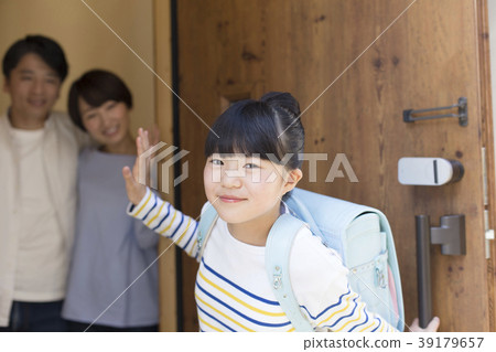 小學生出勤形象 39179657